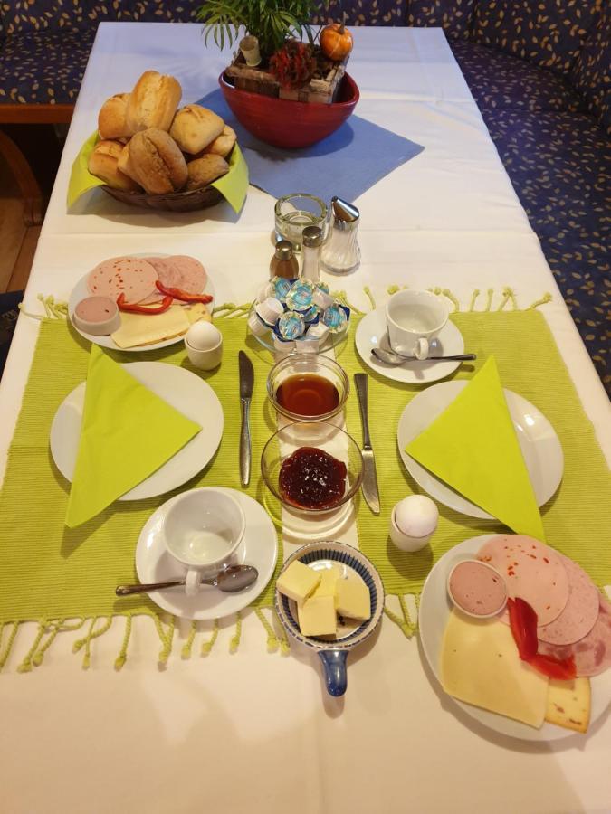 Hôtel Landgasthof Rose à Ditzingen Extérieur photo